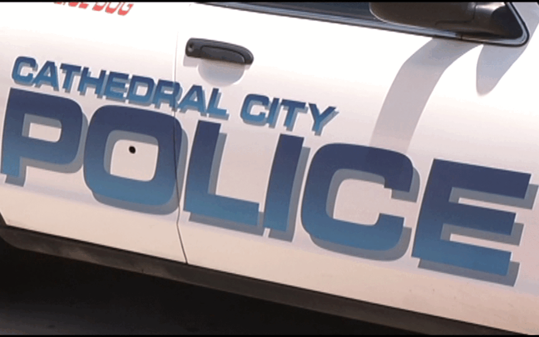 Dos hombres arrestados por presunta agresión con arma mortal en Cathedral City