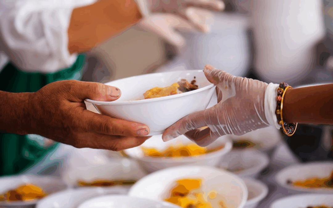 Negocios locales ofrecen comidas gratuitas tras suspensión de beneficios SNAP en Nuevo México