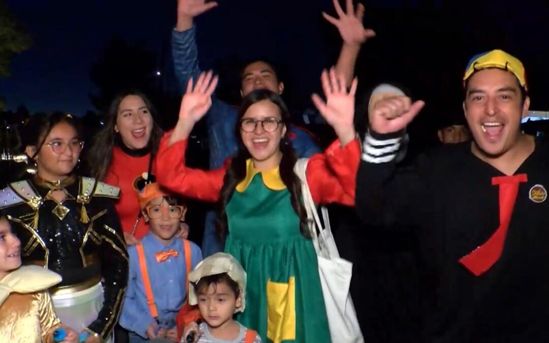 Halloween en El Paso: Familias Iluminan la Ciudad con Tradición, Color y Alegría