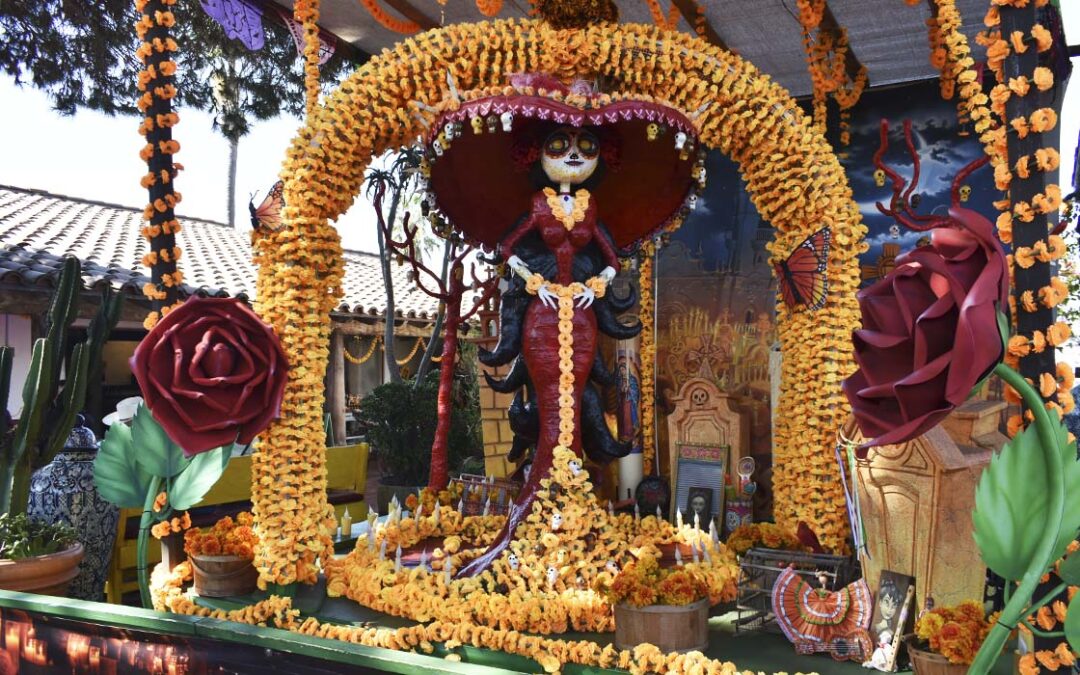 “Entre altares y recuerdos”: Así se celebra el “Día de Muertos” en San Diego