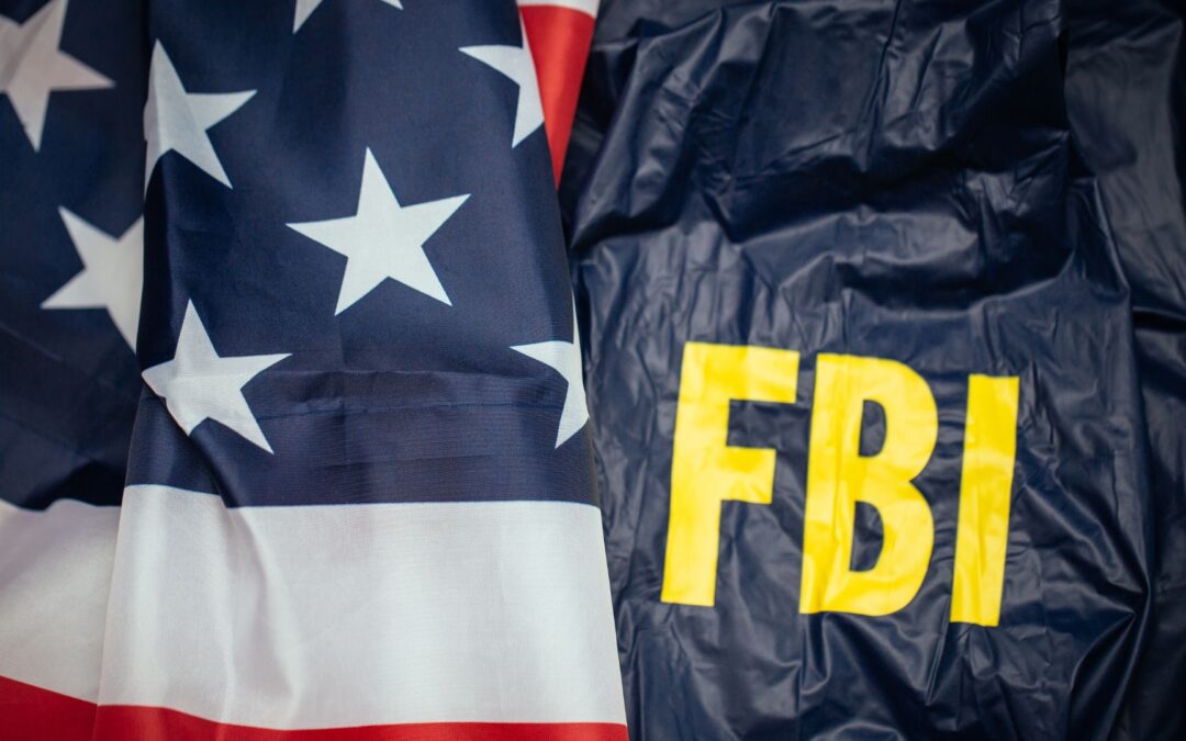 14 oficiales, incluyendo 2 sheriffs, caen en masiva redada antidrogas del FBI