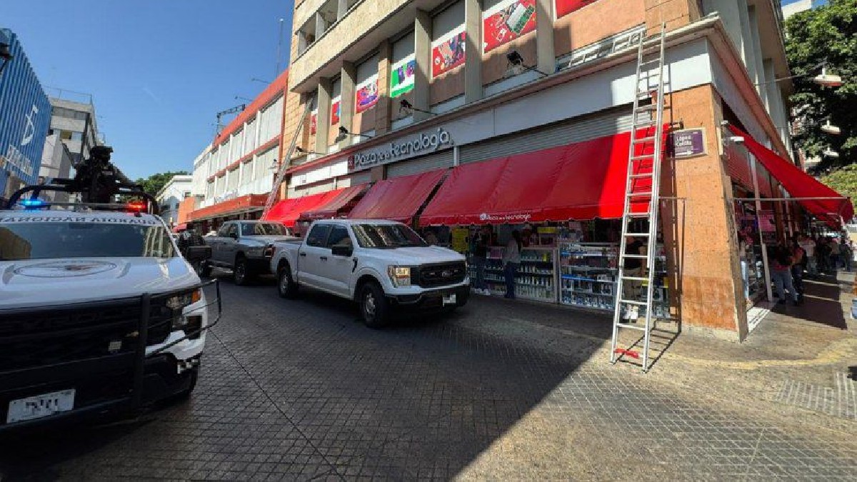 Operativos Fiscales en el Centro de Guadalajara para Combater la Venta de Artículos Robados