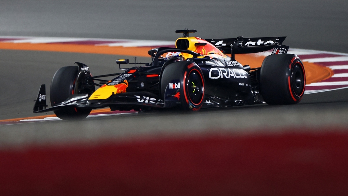 Verstappen conquista la pole position en el GP de Abu Dhabi: Resumen de Norris y Piastri