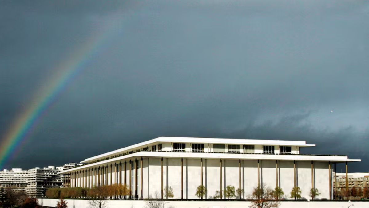 Descubre la Historia del Mármol del Centro Kennedy, Sede del Sorteo del Mundial 2026