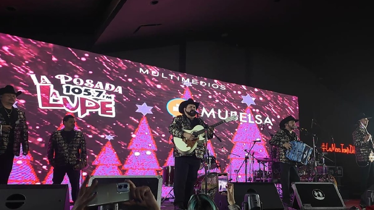 Posada La Lupe 2025: Familias de Palm Springs Disfrutan al Ritmo de Fuego Indio y Salomón Robles