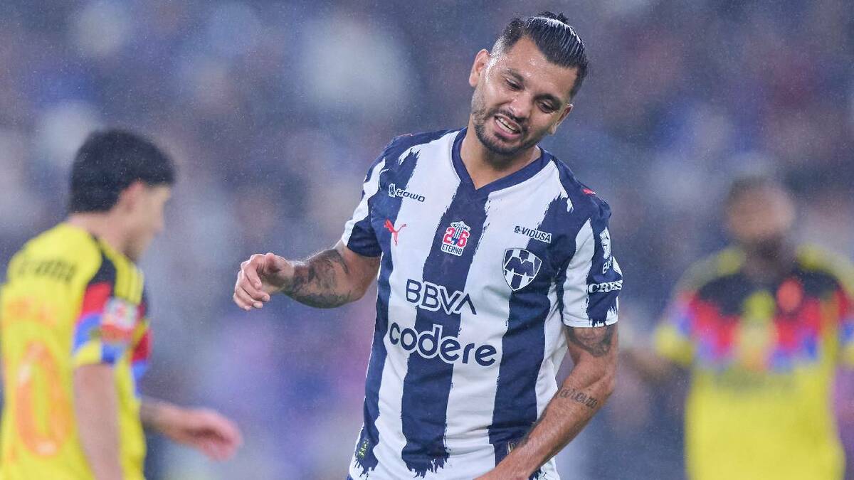 Tecatito Corona se pierde la Semifinal de Vuelta contra Toluca